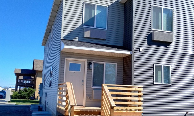St. Anthony Casa | 2 Bed 2 Bath Townhome North of Rexburg!