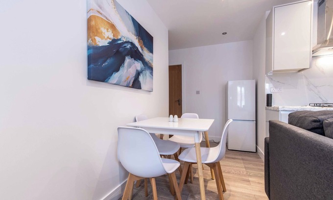 Basingstoke Apartamento | 2-Bed Apartment, Basingstoke – Great Location