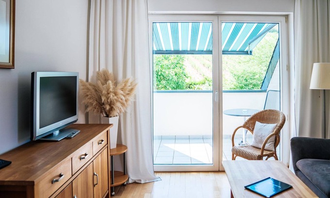 Andel Apartamento | Paquete de suministro de terraza o balcón para apartamentos de 2 camas - casa de vacaciones y bodega Roussel