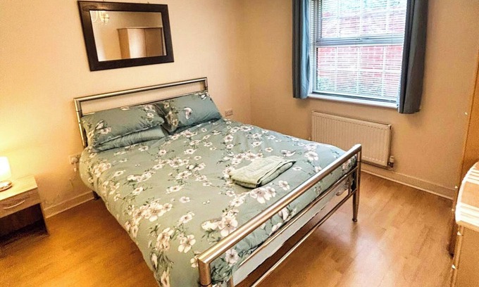Doncaster Apartamento | 2 Bed Apartment - Sleeps 4 - Parking - Wifi