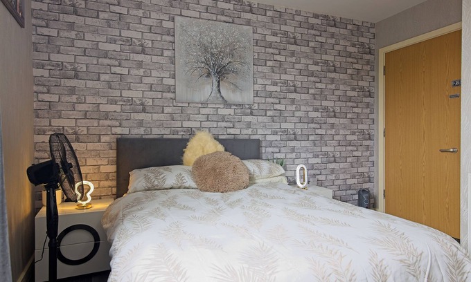 Rusholme Apartamento | 2 Bed Apt - Free Parking - Close to City Centre