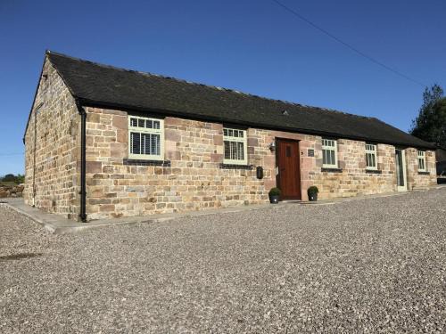 Winkhill Casa | 2 Bed Barn Alton Towers Chatsworth Polars Peaks