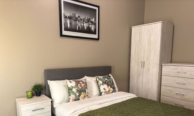 Headingley Apartamento | 2 Bed - Close to LBU, Headingley Stadium and YCC