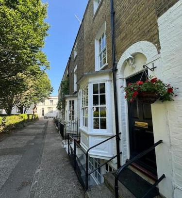 Ramsgate Casa | 2 Bed Georgian cottage, Ramsgate
