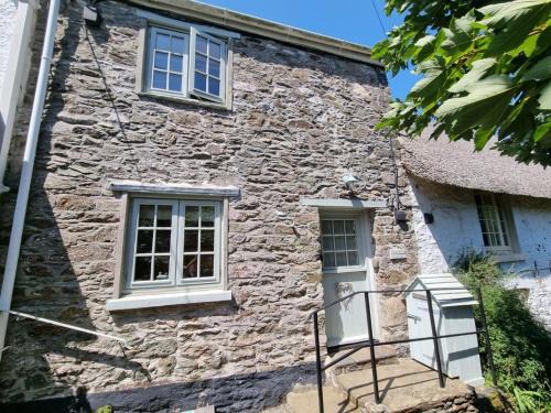 Chillington Casa | 2 Bed in Beesands 56702