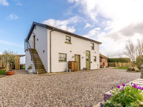 Ormskirk Casa | 2 Bed in Formby 90263