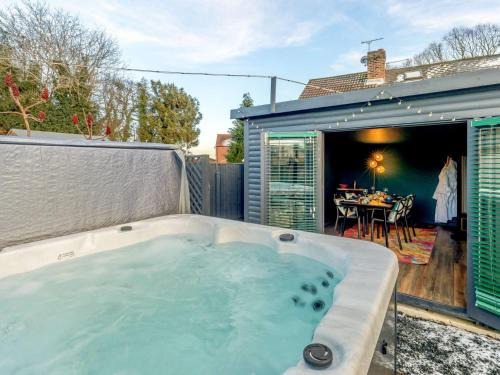 Belper Casa | 2 Bed in Holbrook 90496