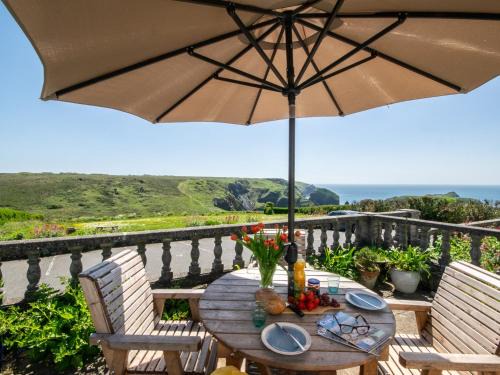 Mullion Casa | 2 Bed in Mullion Cove 52468