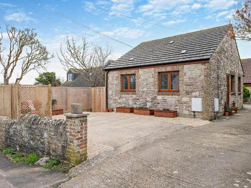 Southwell Casa | 2 Bed in Portland 94598