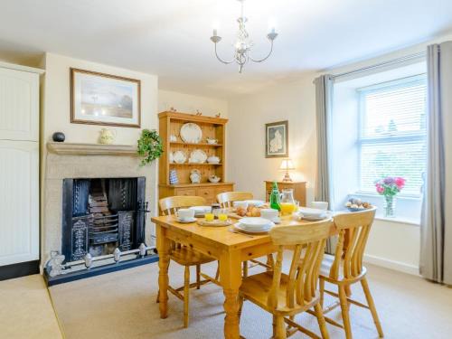 Rothbury Apartamento | 2 Bed in Rothbury 74811