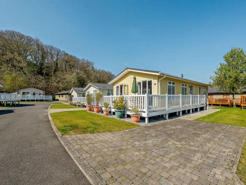 Amroth Casa | 2 Bed in Stepaside 91799