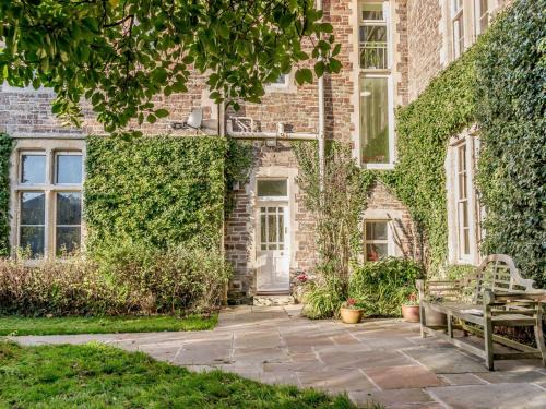 Northam Casa | 2 Bed in Westward Ho 80350