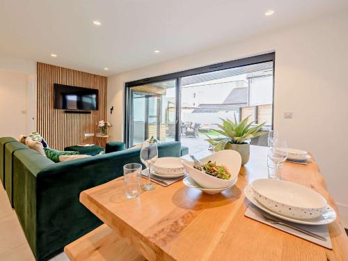 Westleigh Apartamento | 2 Bed in Westward Ho 91694