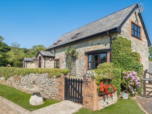 Godshill Casa | 2 bed property in Godshill Isle of Wight IC149