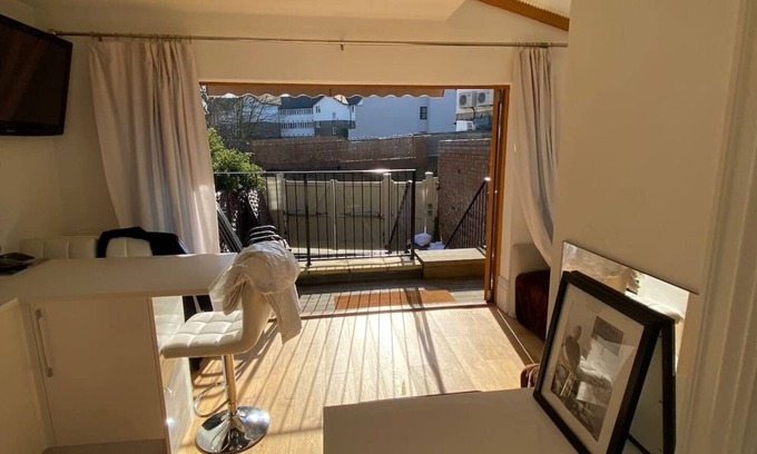 Parsons Green and Walham Apartamento | 2 Bed - Very Convenient Location - South Terrace