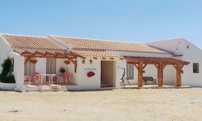 Serón Villa | 2-Bed Villa with pool, garden & parking near Seron