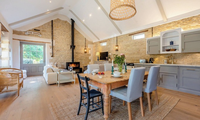 Shipton under Wychwood Cabaña | Alojamiento de 2 habitaciones en Shipton Under Wychwood