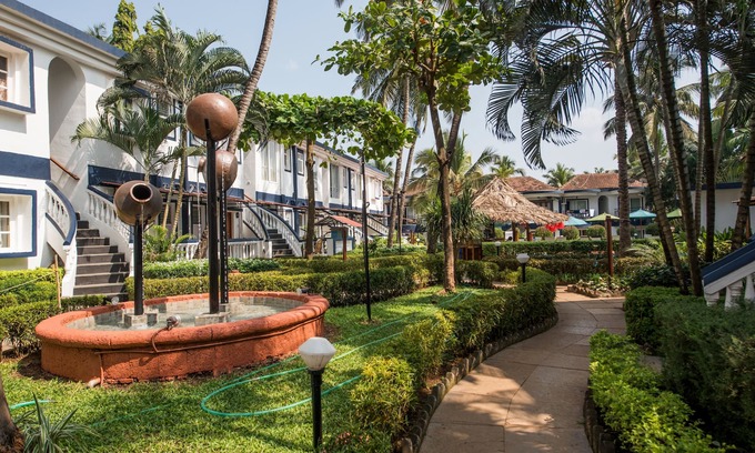 Candolim Apartamento | 2 Bedroom/2 Bath apartment in Candolim Beach resort
