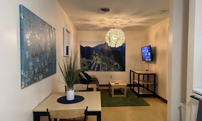 Downtown Pittsburgh Apartamento | 2 Bedroom 2 Bath Downtown Sleeps Six Walkable