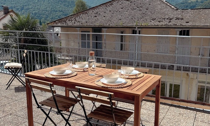 Saint-Pe-de-Bigorre Apartamento | 2 bedroom apartment with mountain view terrace - Lourdes