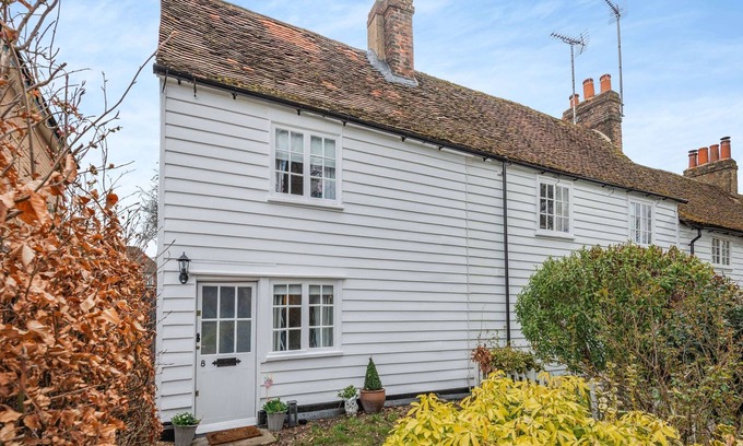 Little Berkhampstead Cabaña | 2 bedroom accommodation in Little Berkhamsted