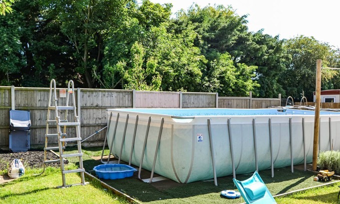Tilney Fen End Cabaña | 2 bedroom accommodation in Terrington St John