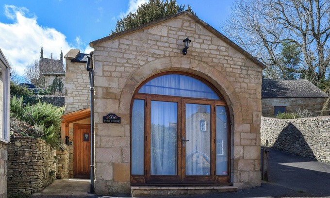 Blockley Cabaña | A unique escape nestled within the popular village of Blockley.