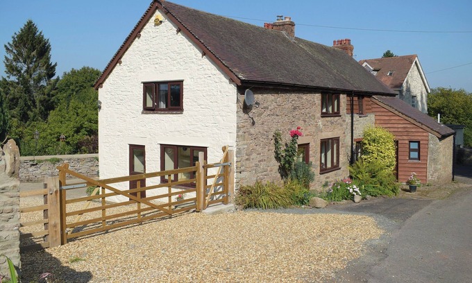 Westbrook Court Cabaña | Alojamiento de 2 habitaciones en Clifford, near Hay on Wye