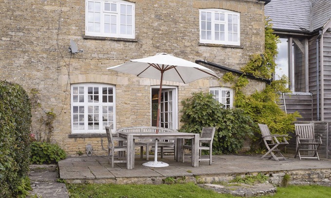 Chipping Norton Cabaña | Alojamiento de 2 habitaciones en Dean, near Chadlington