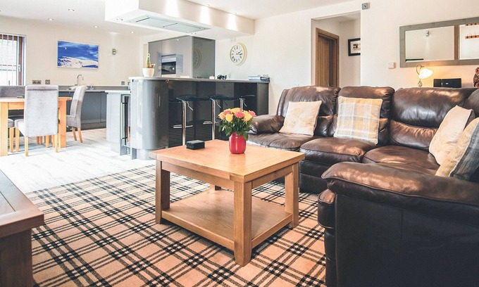 Torlundy Cabaña | 2 bedroom accommodation in Torlundy, near Fort William