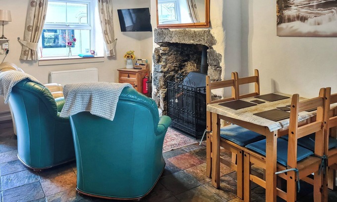 Cwmtirmynach Cabaña | Alojamiento de 2 habitaciones en Ysbyty Ifan, near Betws-y-Coed