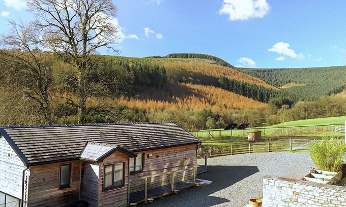 Kinnerton Cabaña | 2 bedroom accommodation in Presteigne