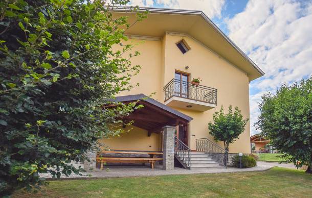 Gozzano Casa | 2 bedroom accommodation in Gozzano