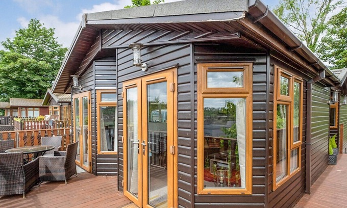 Carnforth Cabina | 2 bedroom accommodation in Carnforth