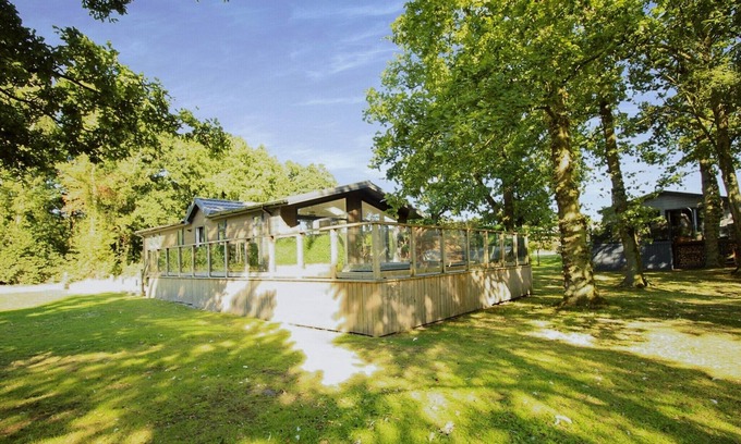 Congleton Cabina | 2 bedroom accommodation in Eaton, Congleton