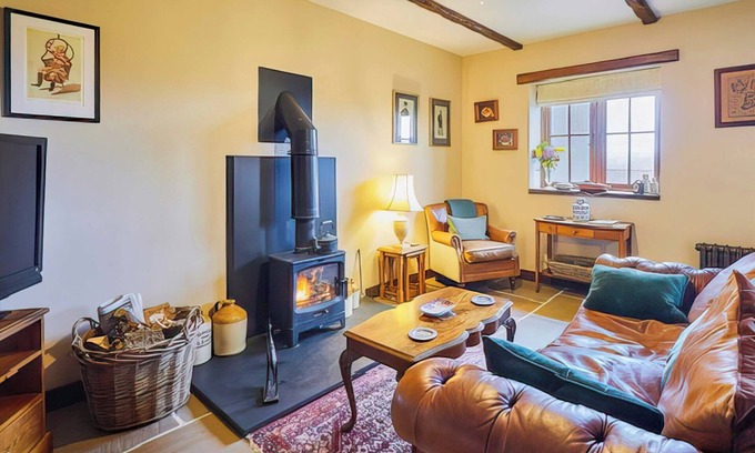 Llangadog Cabaña | 2 bedroom accommodation in Llangadog