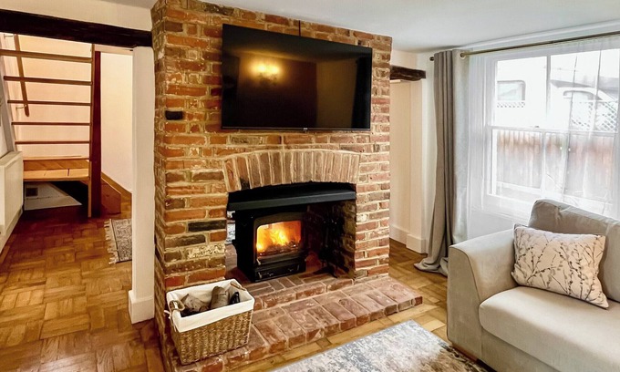 Stodmarsh Cabaña | 2 bedroom accommodation in Stodmarsh, near Canterbury