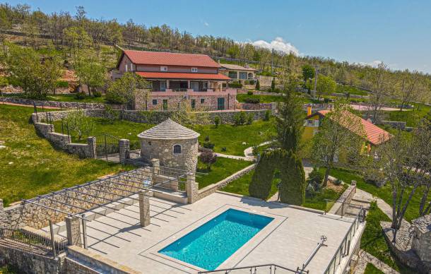 Kijevo Casa | 2 bedroom accommodation in Kijevo