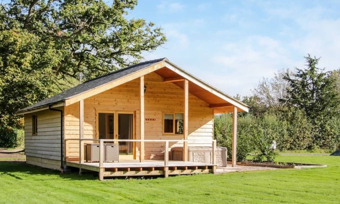 Felton Chalet De Esquí | Alojamiento de 2 habitaciones en Oswestry