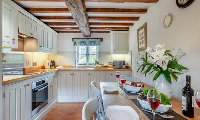 Aldborough Cabaña | 2 bedroom accommodation in Wickmere