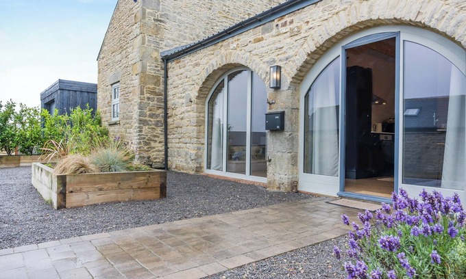 Whittonstall Cabaña | 2 bedroom accommodation in Whittonstall, near Consett