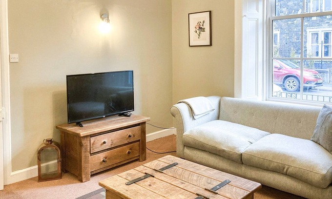 Peebles Cabina | 2 bedroom accommodation in Peebles