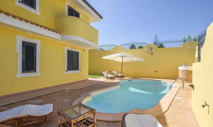 Briatico Apartamento | Alojamiento de 2 habitaciones en BRIATICO