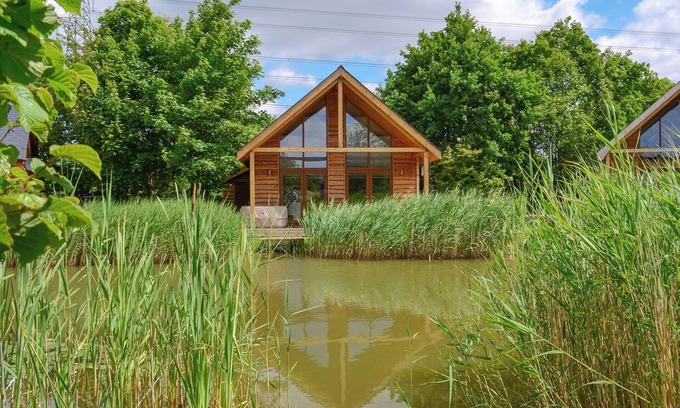 Aubourn Cabaña | Alojamiento de 2 habitaciones en Thorpe on the Hill, near Lincoln