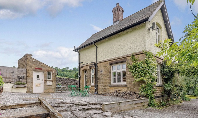 Millers Dale Cabaña | Alojamiento de 2 habitaciones en Miller’s Dale, near Buxton