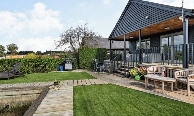 Brundall Cabaña | Alojamiento de 2 habitaciones en Brundall, near Norwich