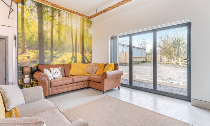 Carmarthen Cabaña | 2 bedroom accommodation in Talog