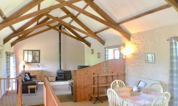 Pelynt Cabaña | 2 bedroom accommodation in Pelynt, near Looe