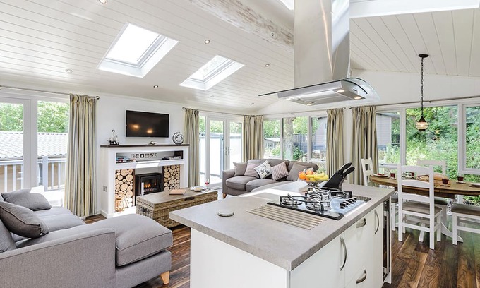Ryde Chalet De Esquí | Alojamiento de 2 habitaciones en Wootton Bridge, Nr Cowes