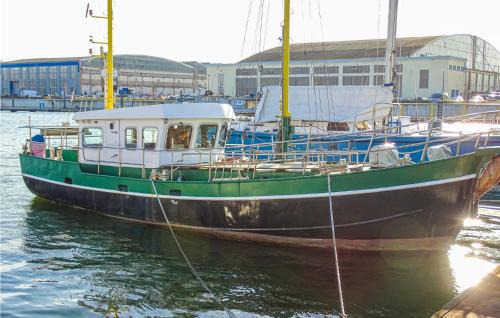 Wismar Alquiler De Eote | 2 Bedroom Amazing Ship In Wismar